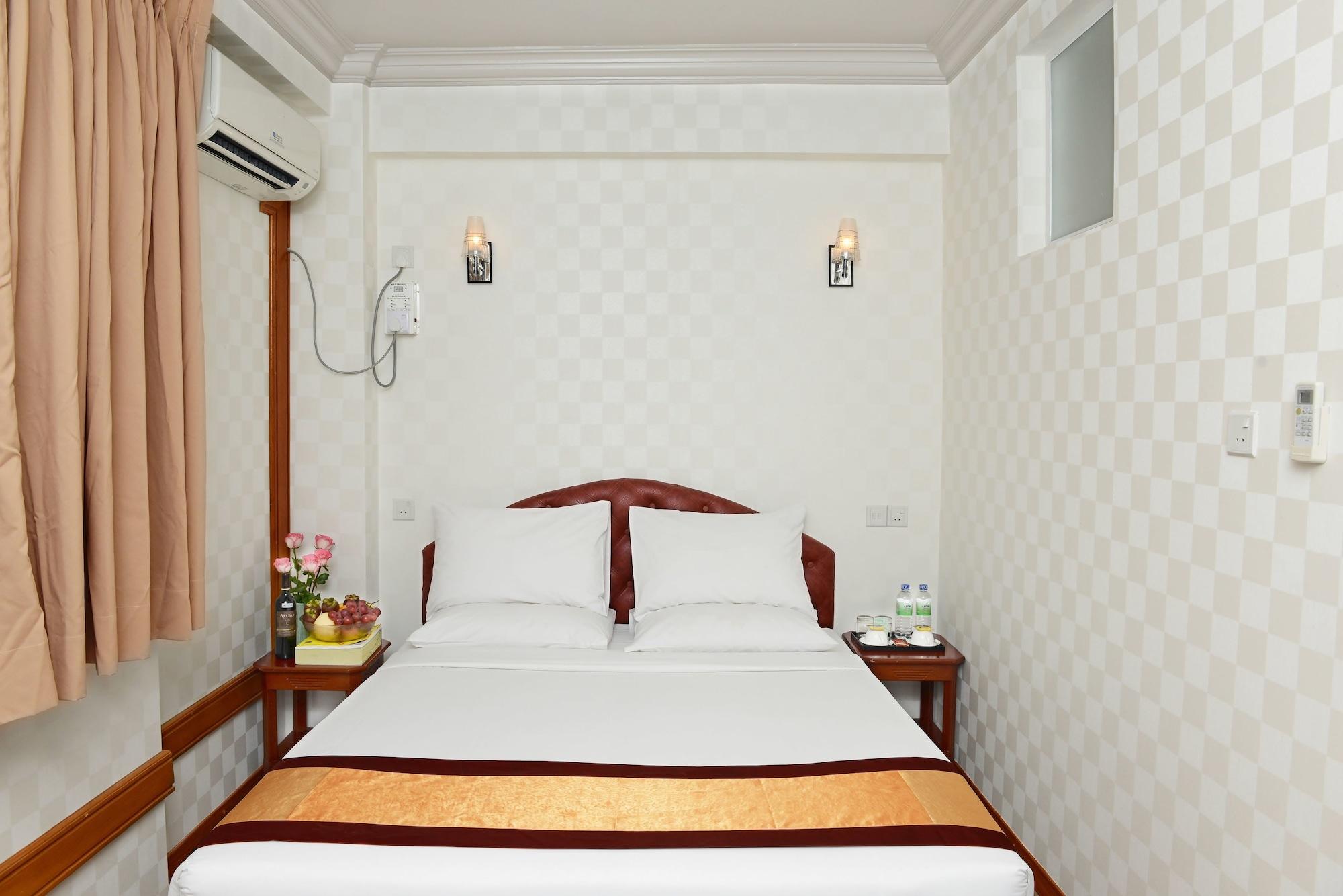 Hotel Grand United - Chinatown Yangon Exterior photo