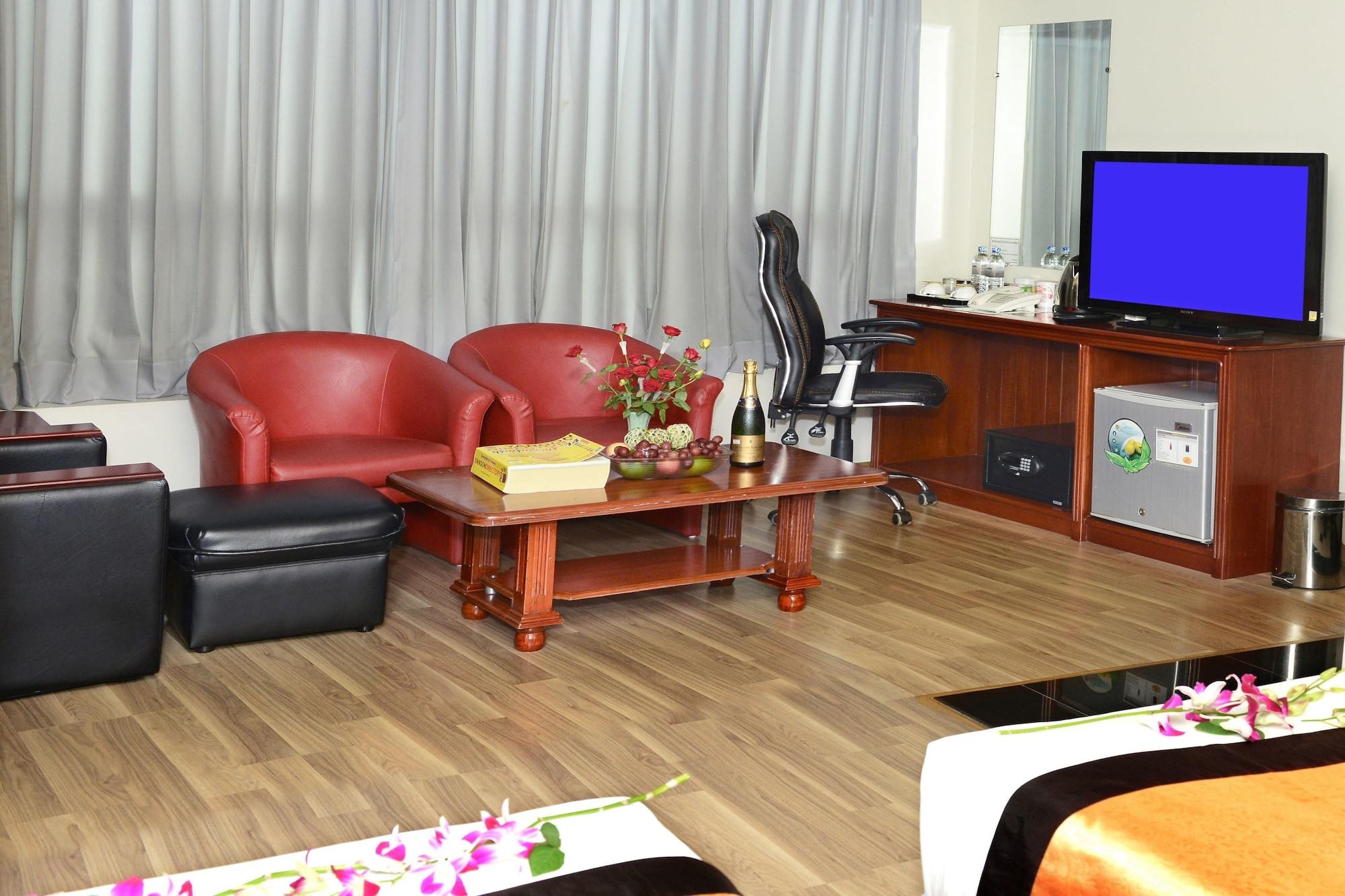 Hotel Grand United - Chinatown Yangon Exterior photo