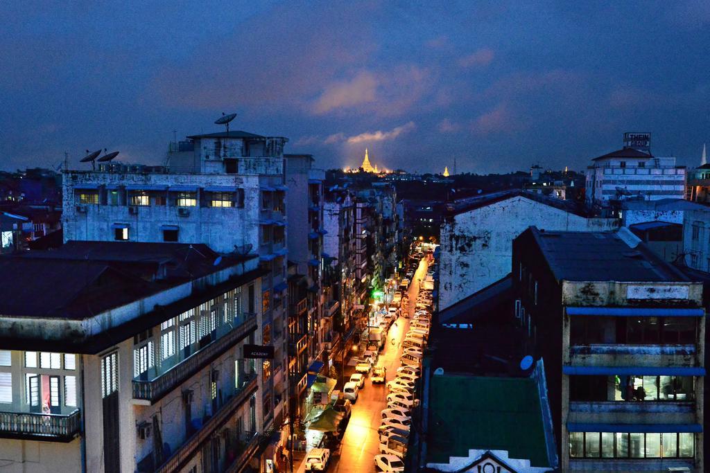 Hotel Grand United - Chinatown Yangon Exterior photo