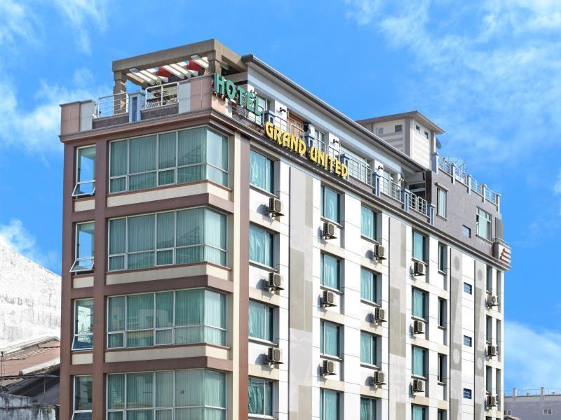 Hotel Grand United - Chinatown Yangon Exterior photo