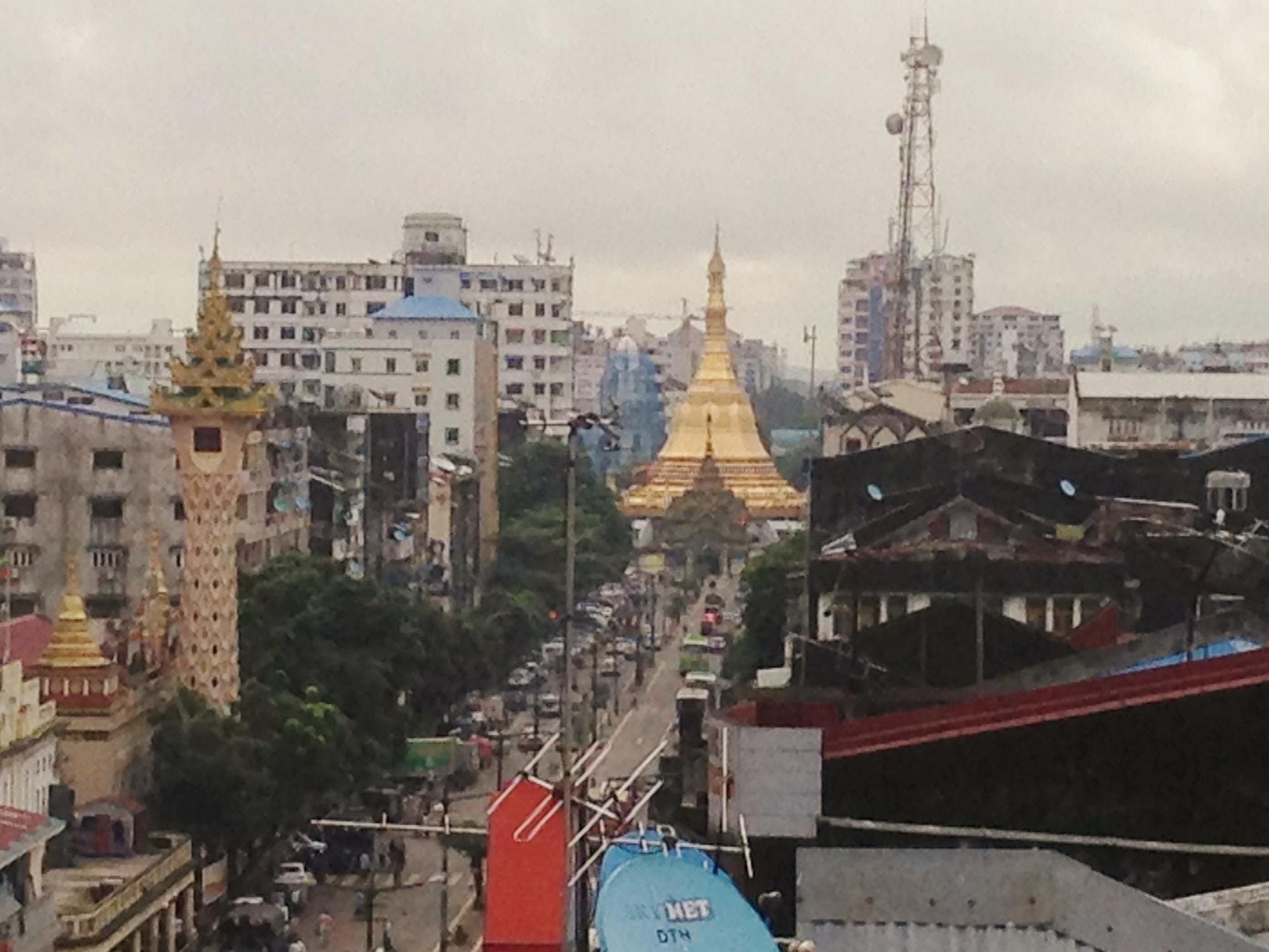 Hotel Grand United - Chinatown Yangon Exterior photo