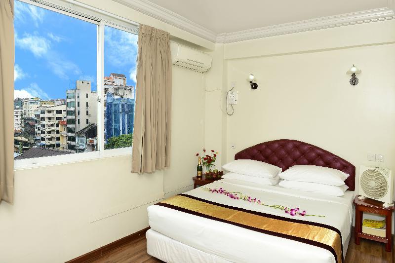Hotel Grand United - Chinatown Yangon Exterior photo