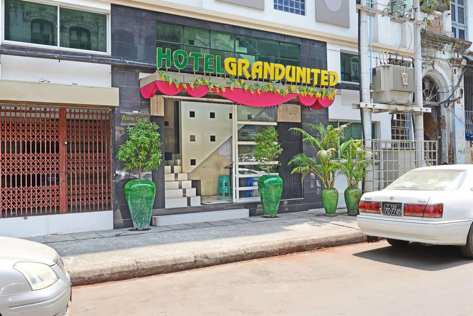 Hotel Grand United - Chinatown Yangon Exterior photo