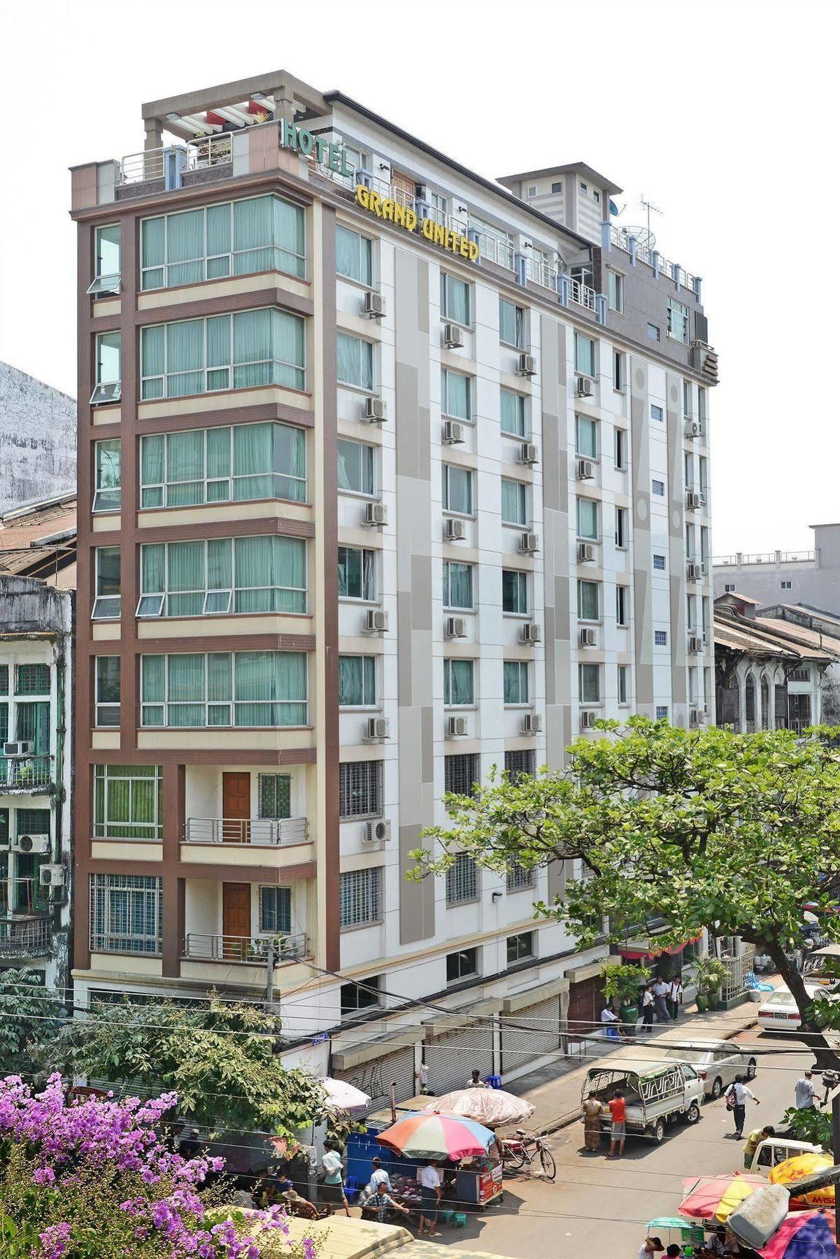 Hotel Grand United - Chinatown Yangon Exterior photo