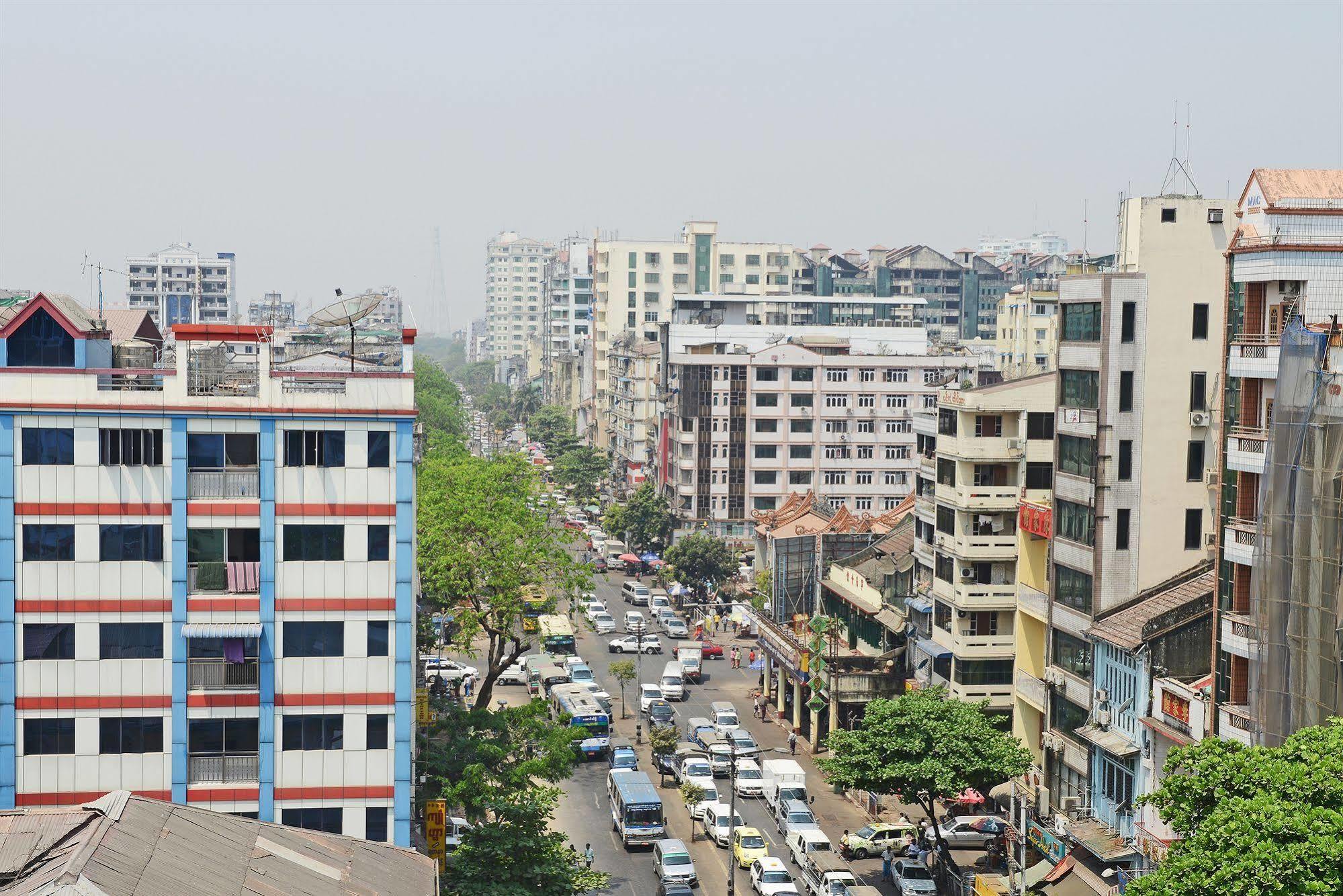 Hotel Grand United - Chinatown Yangon Exterior photo